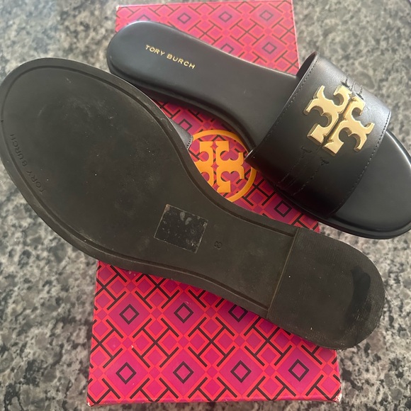 Tory Burch sandals size 8 - Picture 2 of 3